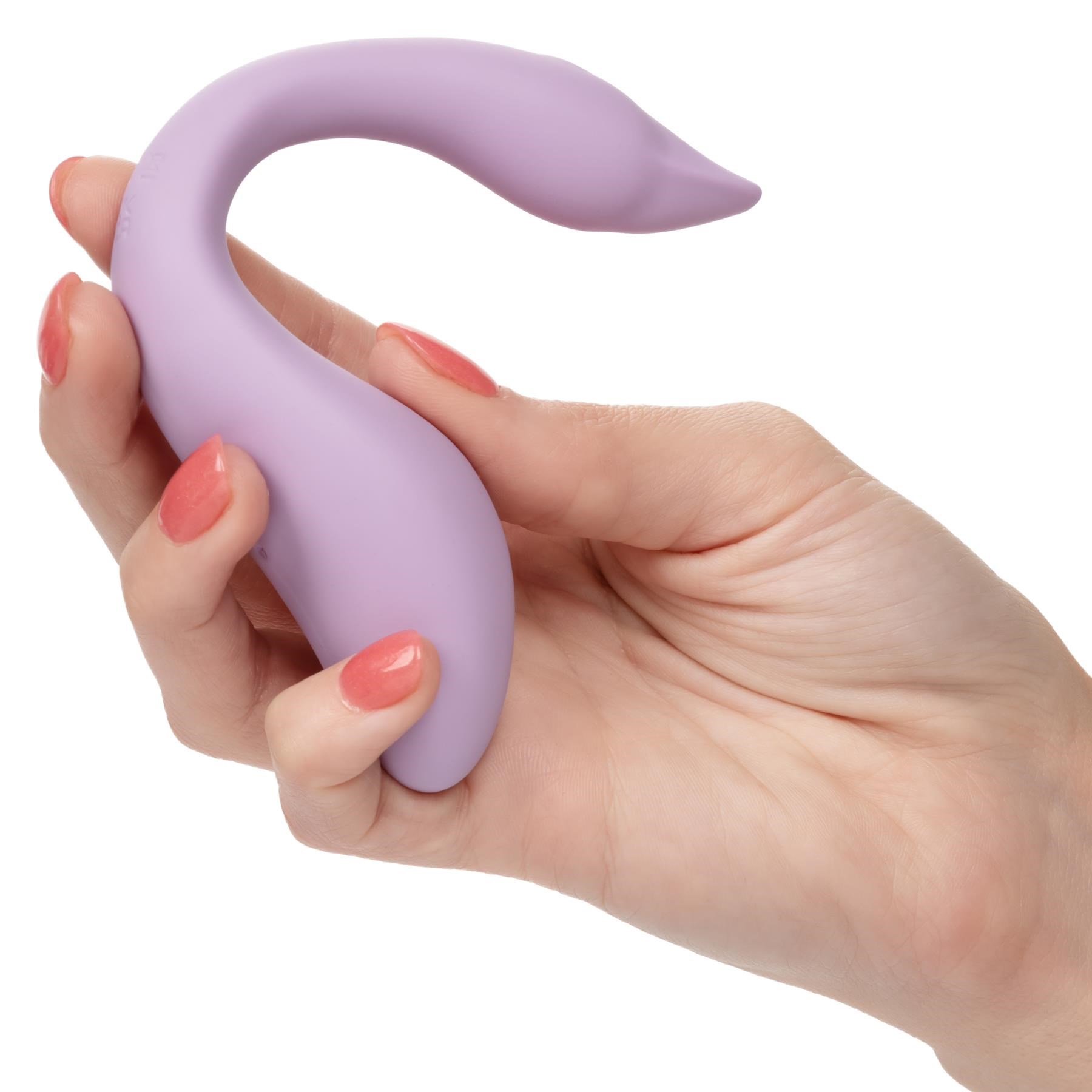 Slay #FlexMe Couples Vibrator - Hand Shot to Show Size