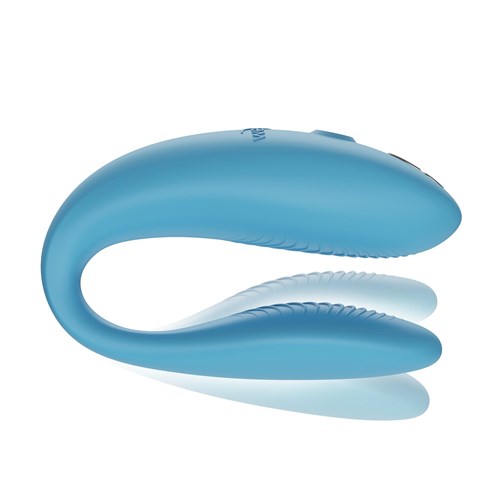 We-Vibe Sync Go Couples Vibrator- Product Shot #4 - Showing Vibration