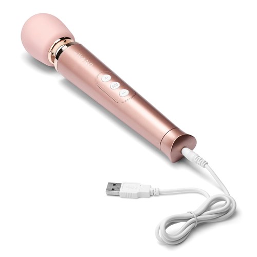 Le Wand Petite Rechargeable Wand Massager charger