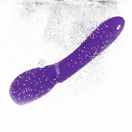 We-Vibe Wand 2 App Enabled Wand Massager WATERPROOF FEATURE VIEW