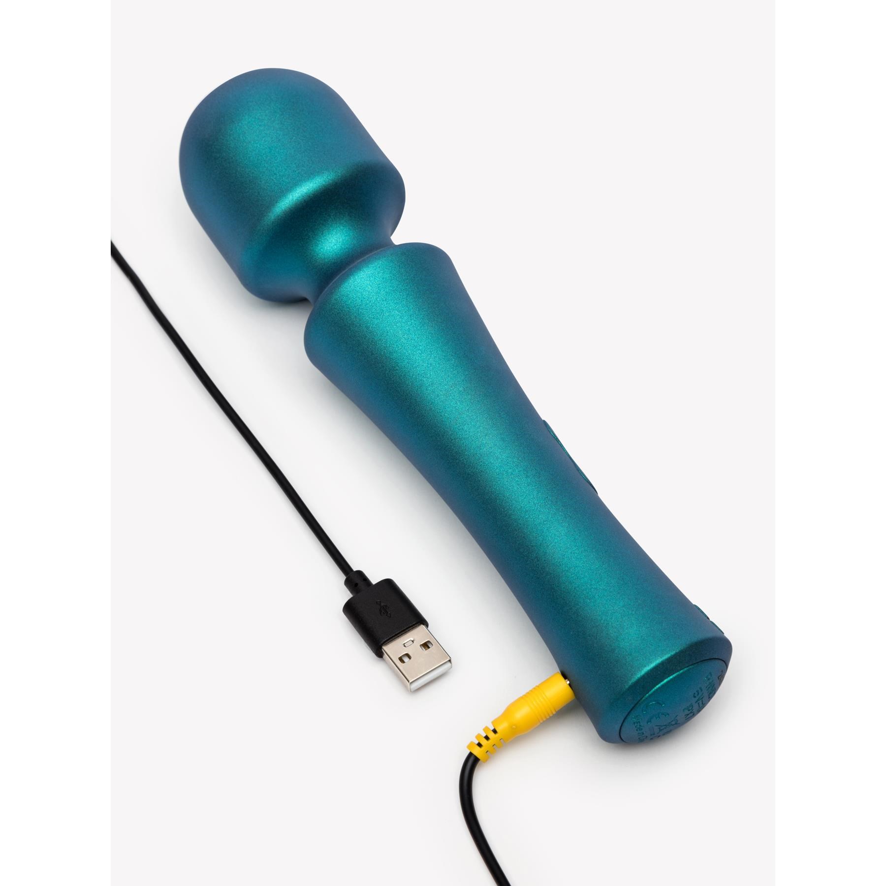 ROMP PRESTO WAND MASSAGER charging